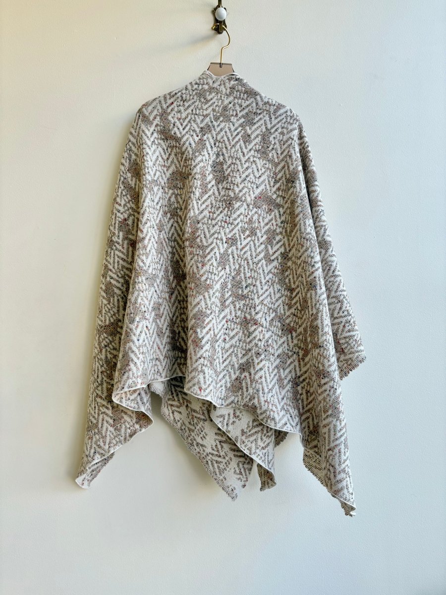White & Flax Speckled Chevron Zero - Waste Reversible Cape - Made X Hudson