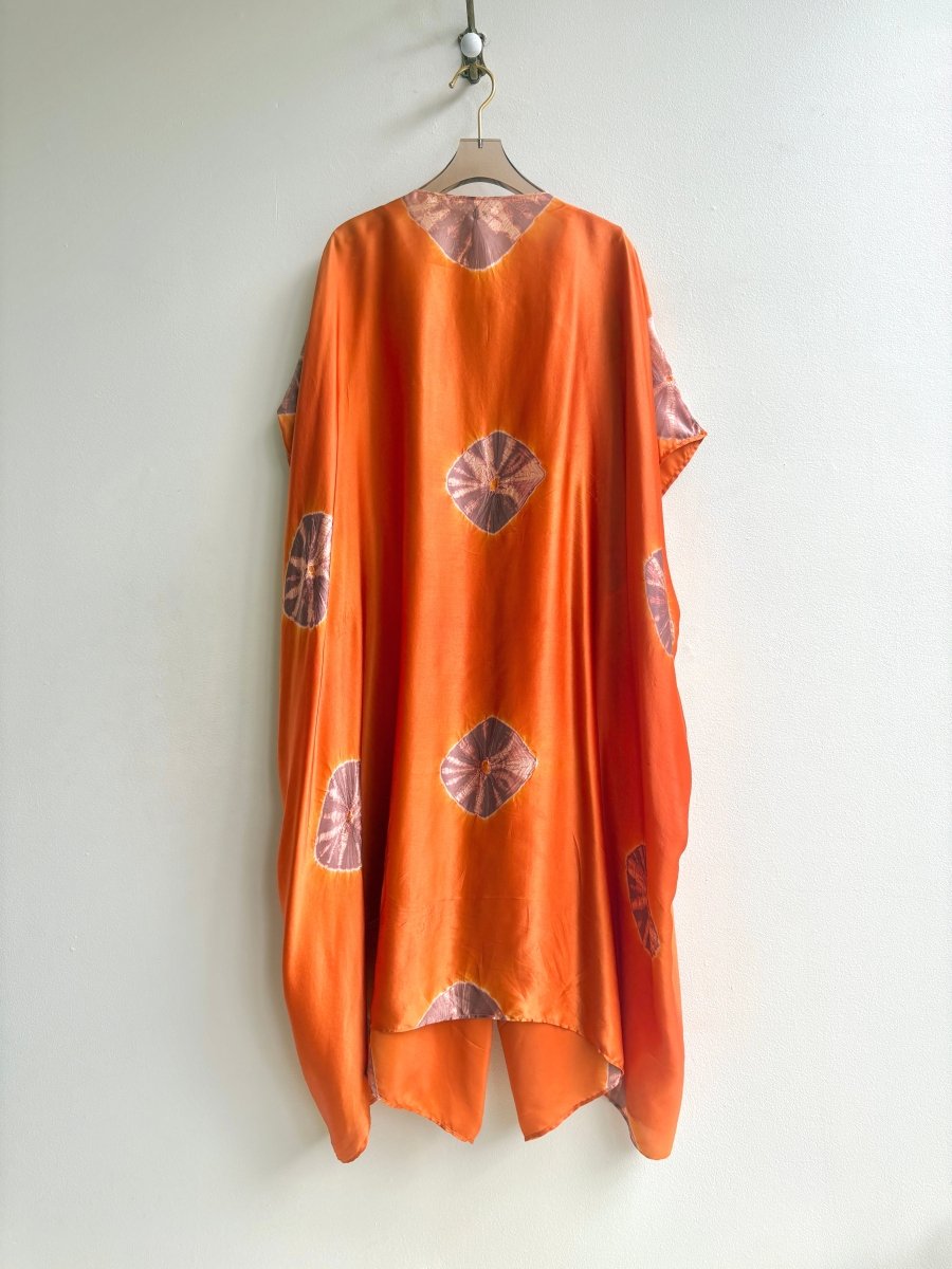 Atteetudes | Carrot Orange Silk Kaftan (Vintage) - Made X Hudson