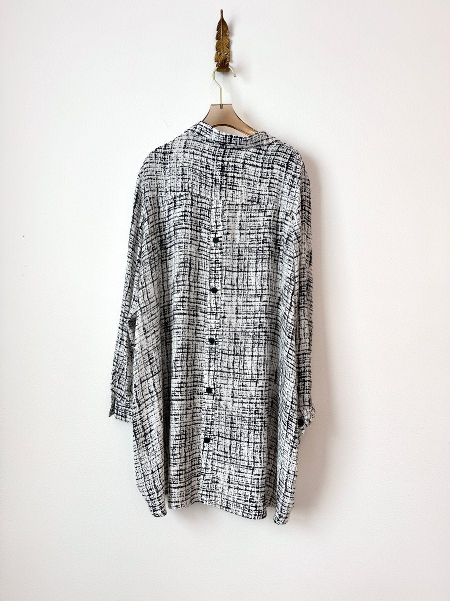 Joseph Ribkoff | White and Black Speckled Grid Tunic Shirt (Vintage) - Made X Hudson