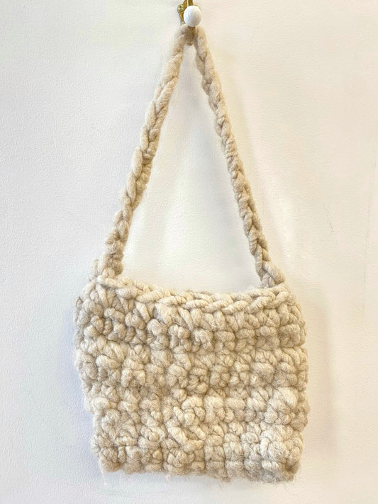 Cream White Chunky Wool Fiber Handmade Crochet Bag