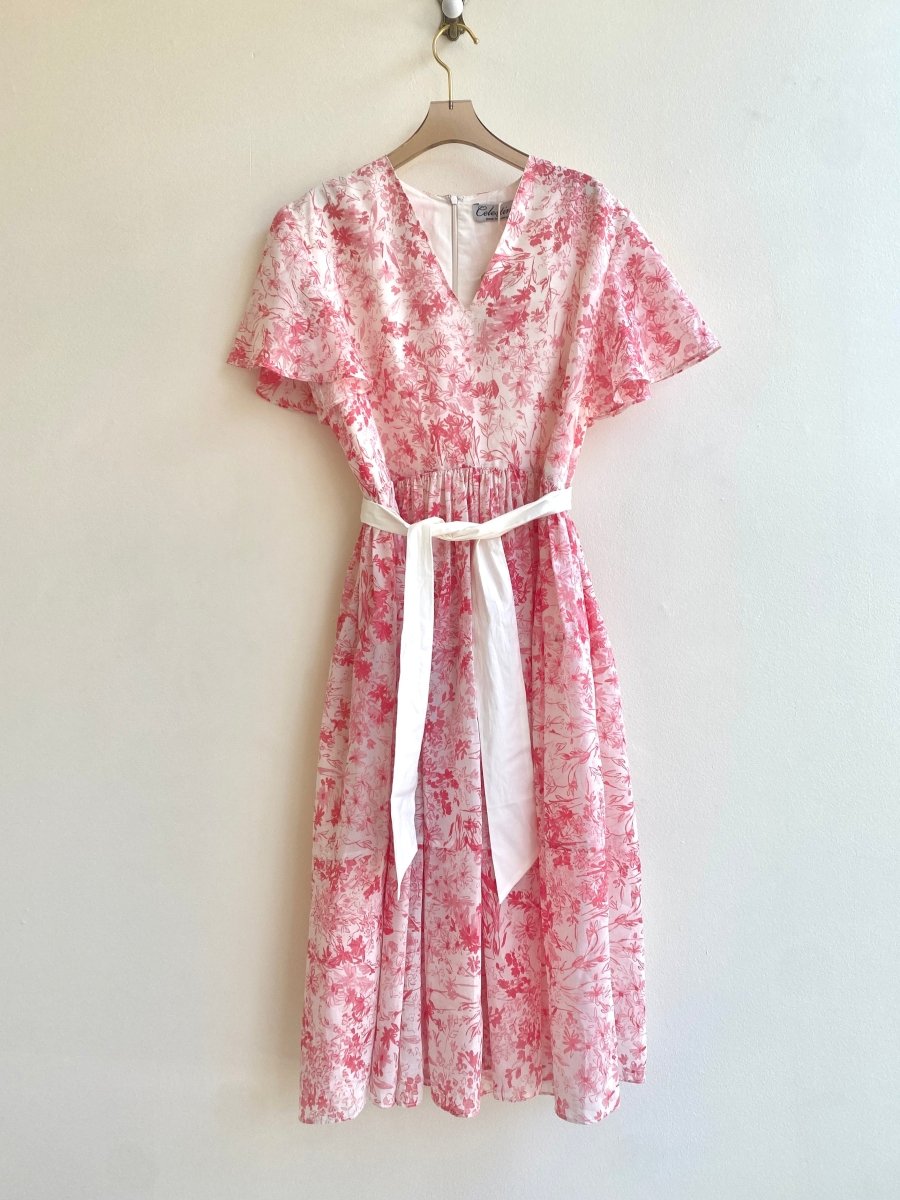 Pleated Floral V - Neck Dress with Short Sleeves - Made X Hudson