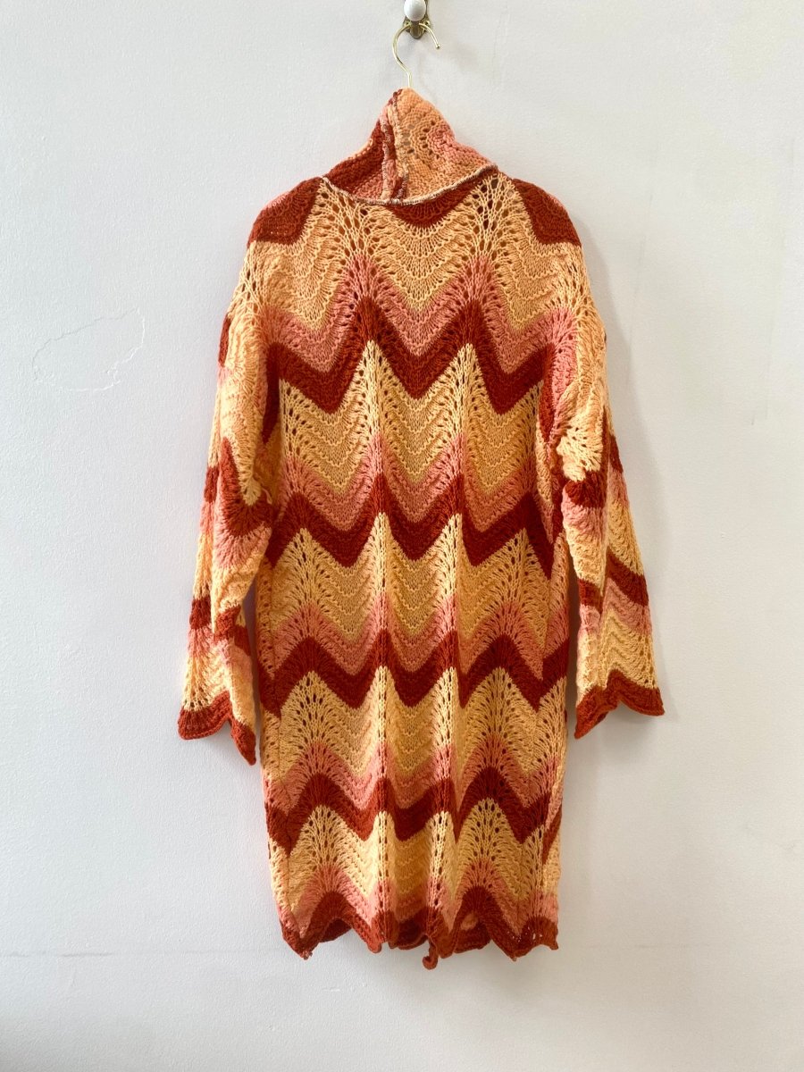 Zig Zag Duster in Colors Pink, Rust & Pale Orange - Made X Hudson