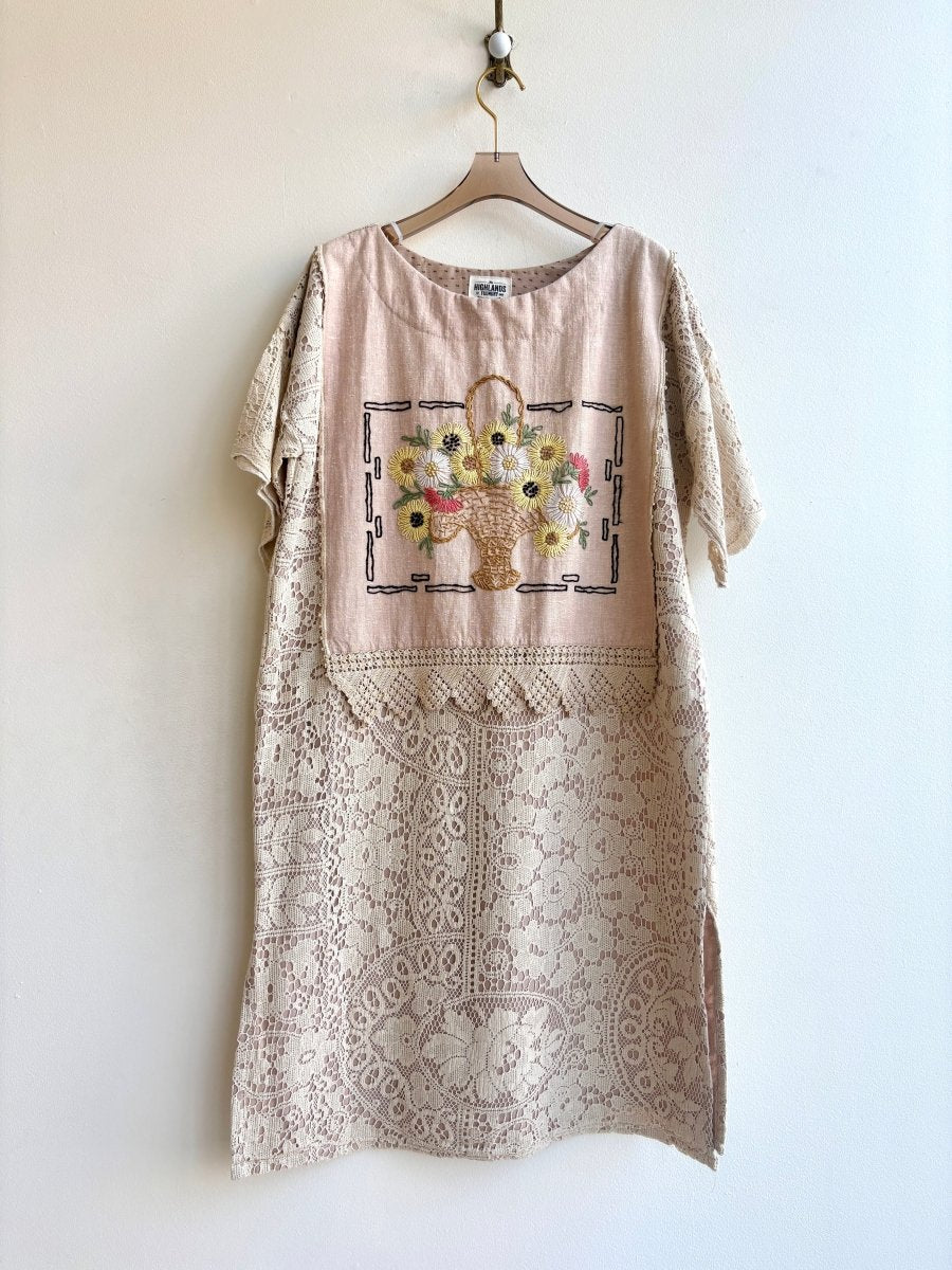 Daisy Basket and Pale Oak Lace Duster Dress - Made X Hudson