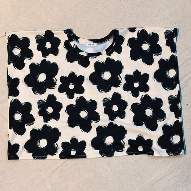 Black Flower Boxy Tee - Made X Hudson