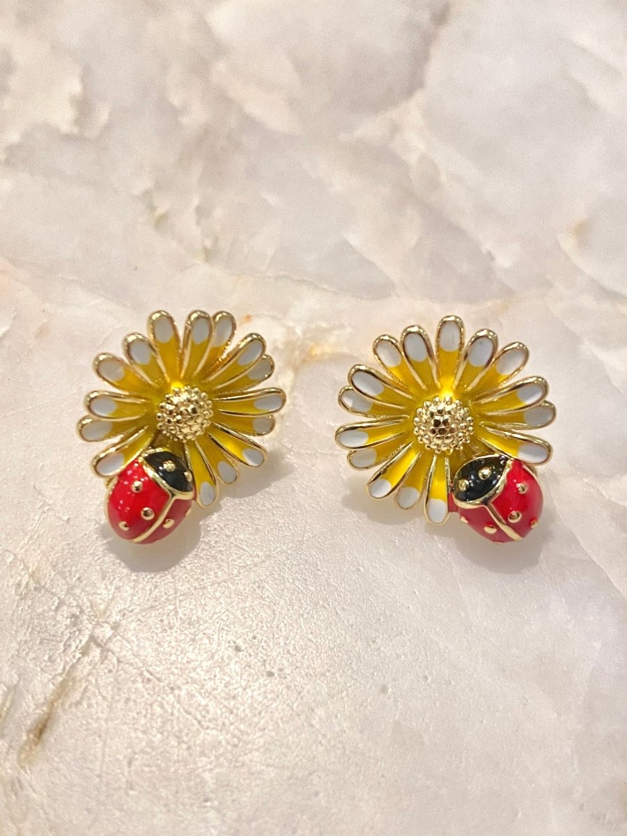 Ladybug On A Daisy Stud Earrings - Made X Hudson