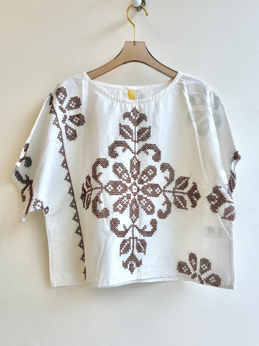 Chestnut Cross Stitch with Blue Dot Print | Picnic Top - Made X Hudson