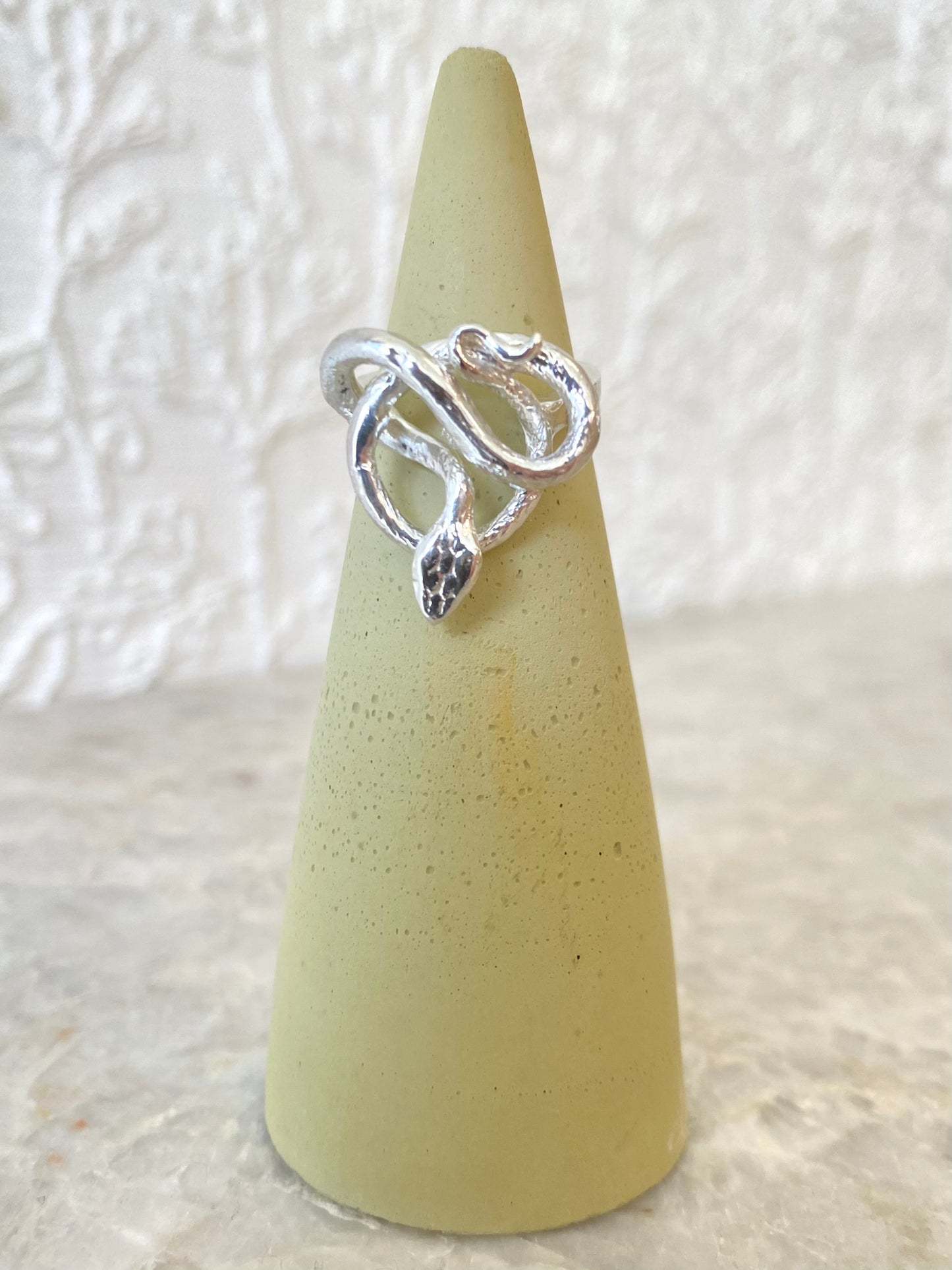 Solid Silver High Polish Snake Ring