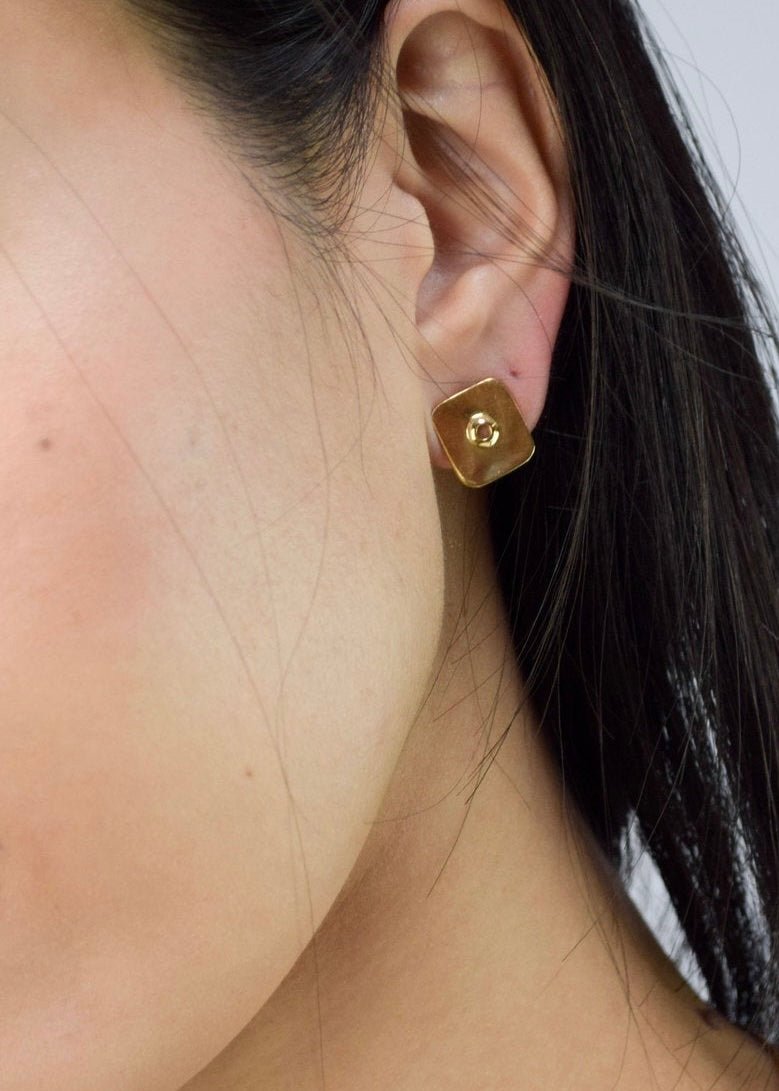 Vuoto Stud Earrings - Made X Hudson