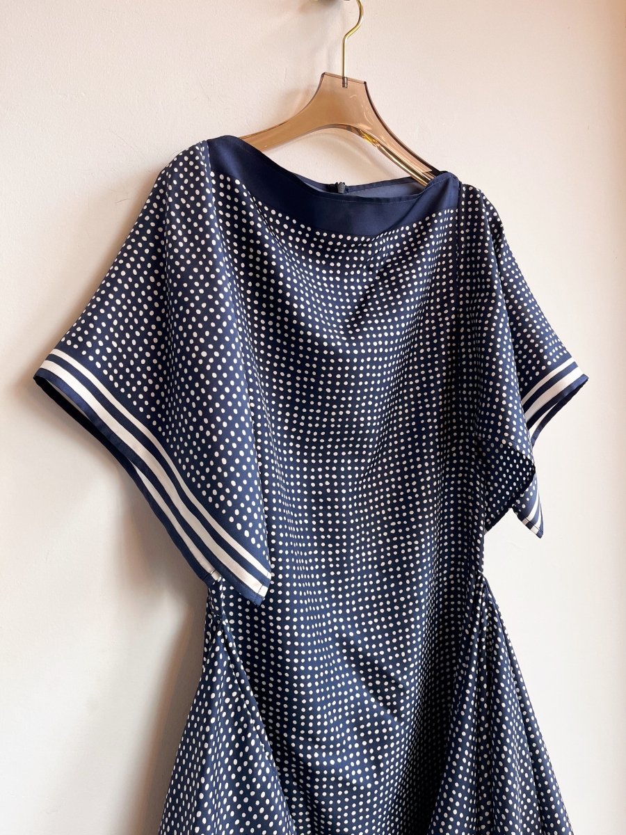 Deco Dress Navy Dotted - Made X Hudson