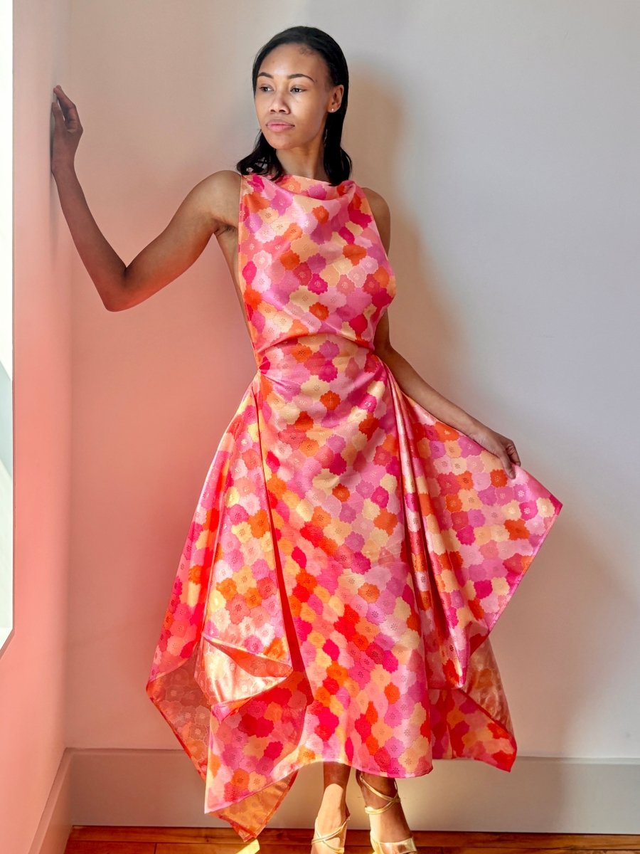 ［本日限り］Flower Jacquard Forme Dress Zero-Waste Dress in Pink, Orange and Gold Metallic Floral Jacquard