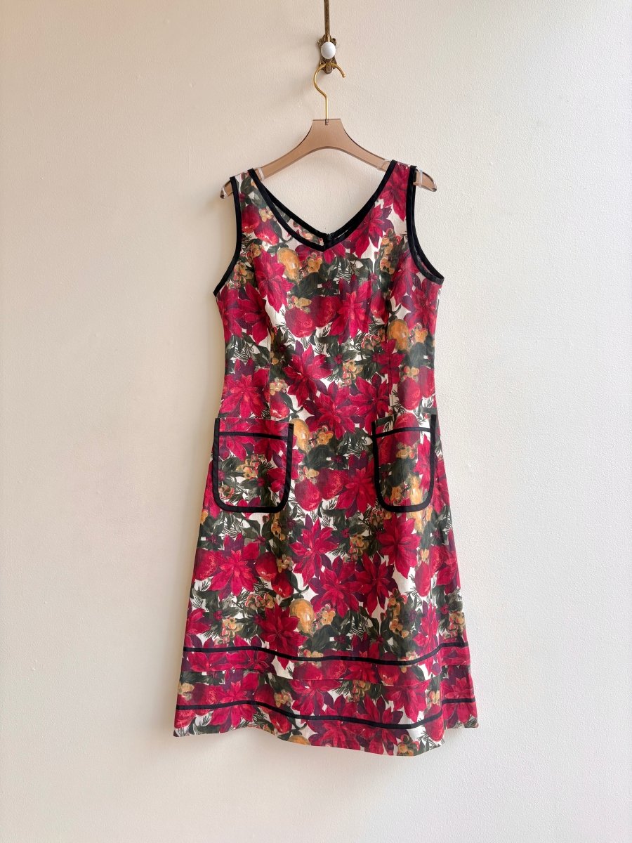 Jill Anderson | Red Poinsettia Floral Print Dress w/ Black Trim (Vintage) - Made X Hudson