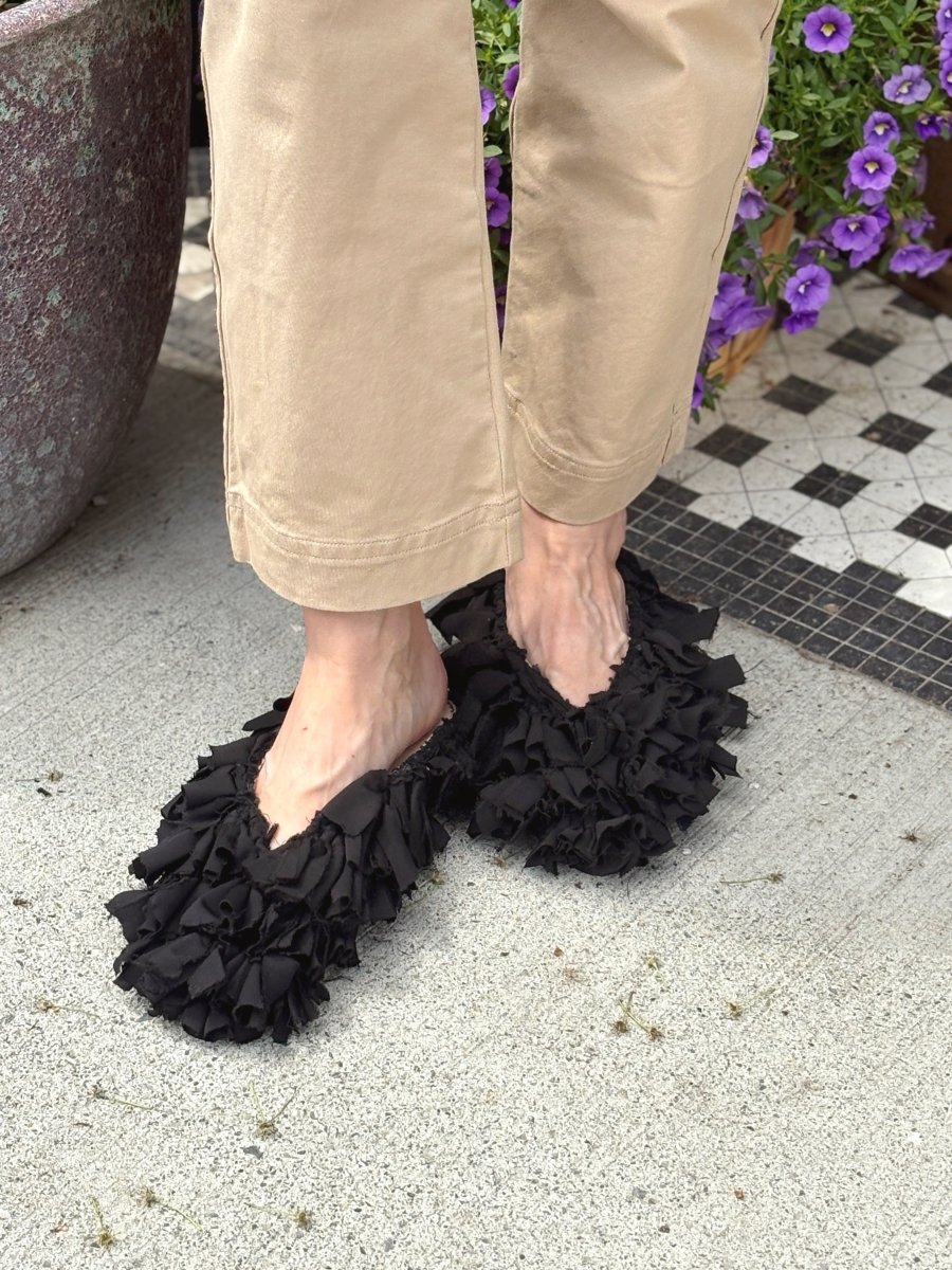 Aili Babouche “Mono” Mules In Color Black (Size 40) - Made X Hudson