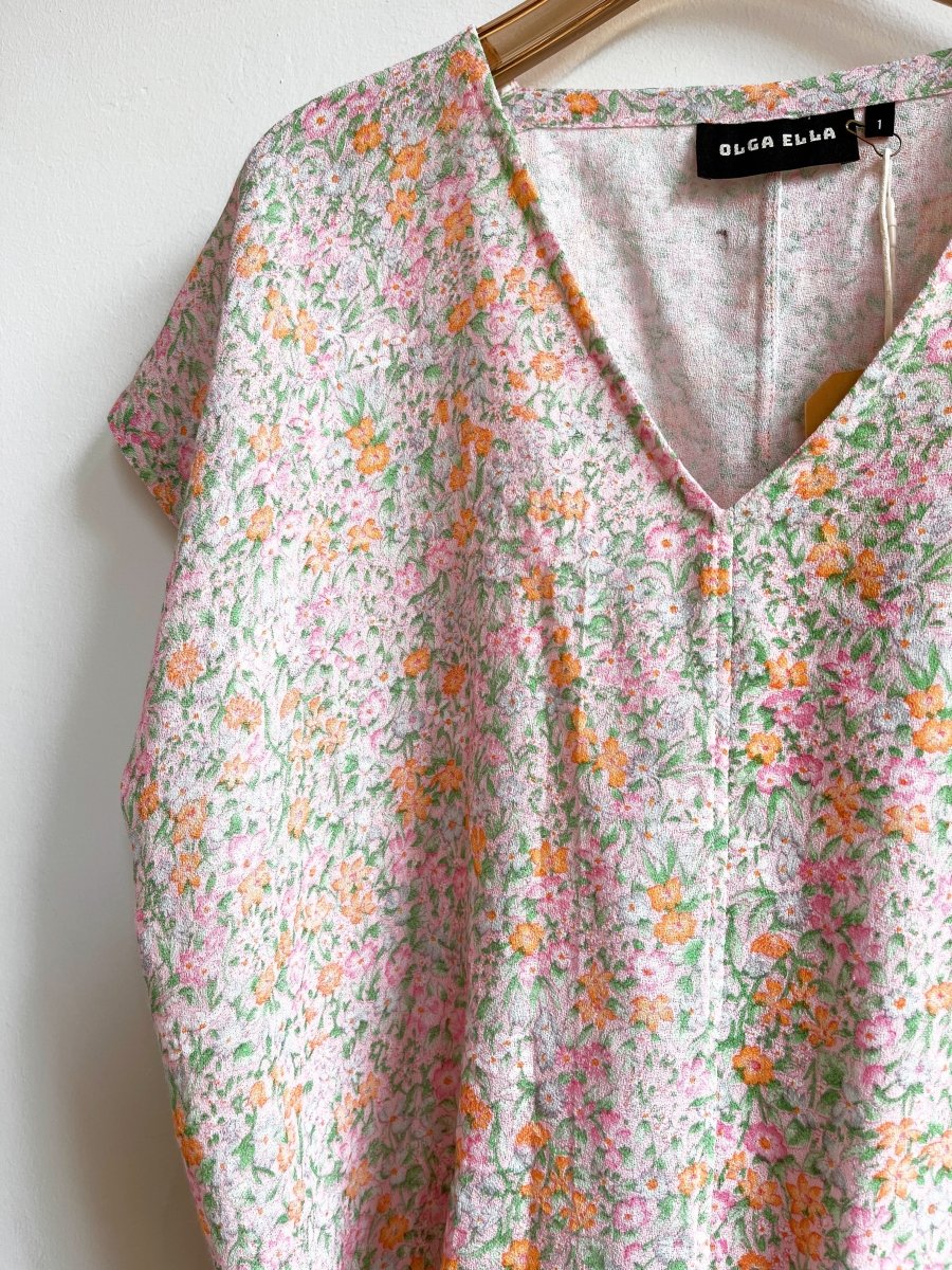 Wren Top in Pink and Orange Floral - Made X Hudson