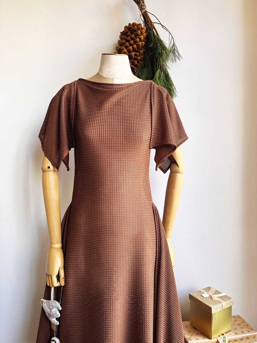 Deco Dress in Cocoa Textural Knit - Made X Hudson
