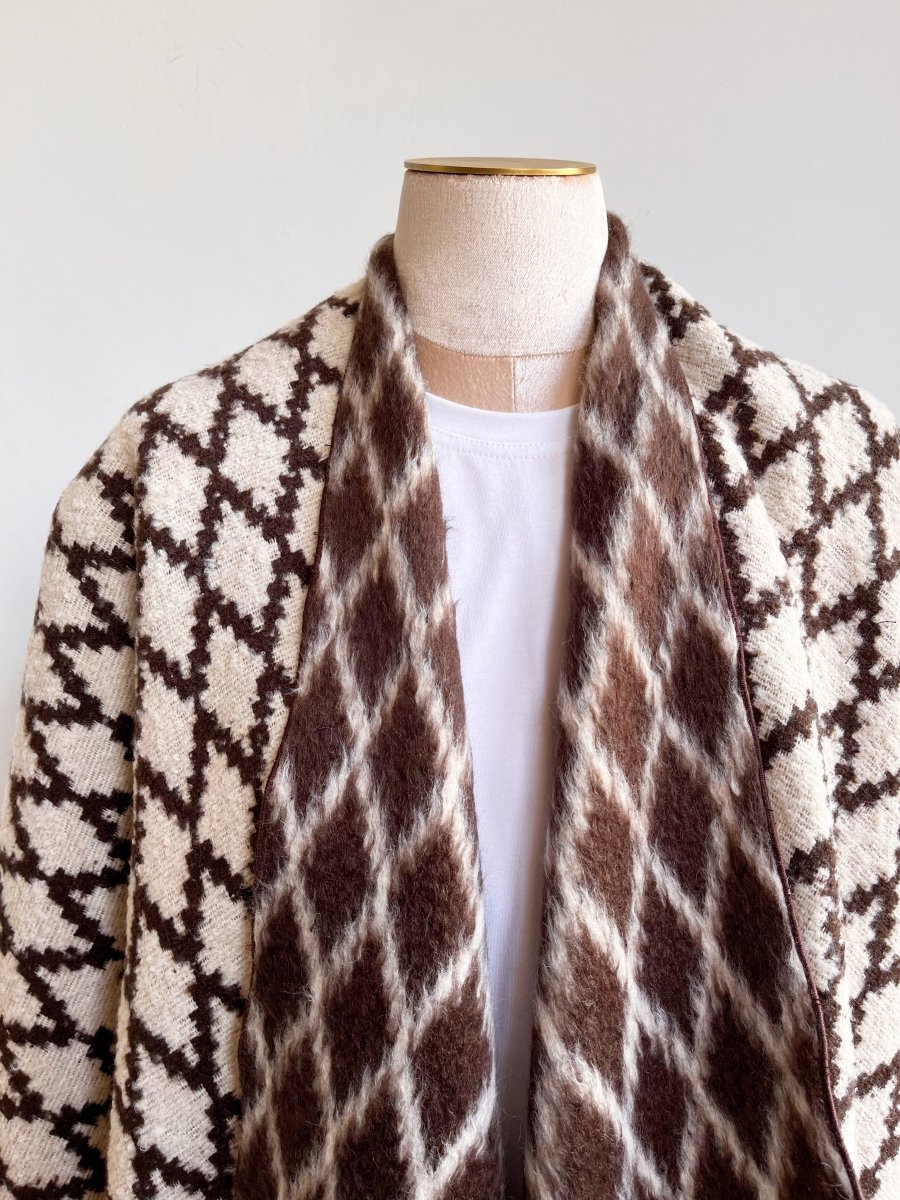 Diamond Pattern Zero - Waste Reversible Cape - Made X Hudson