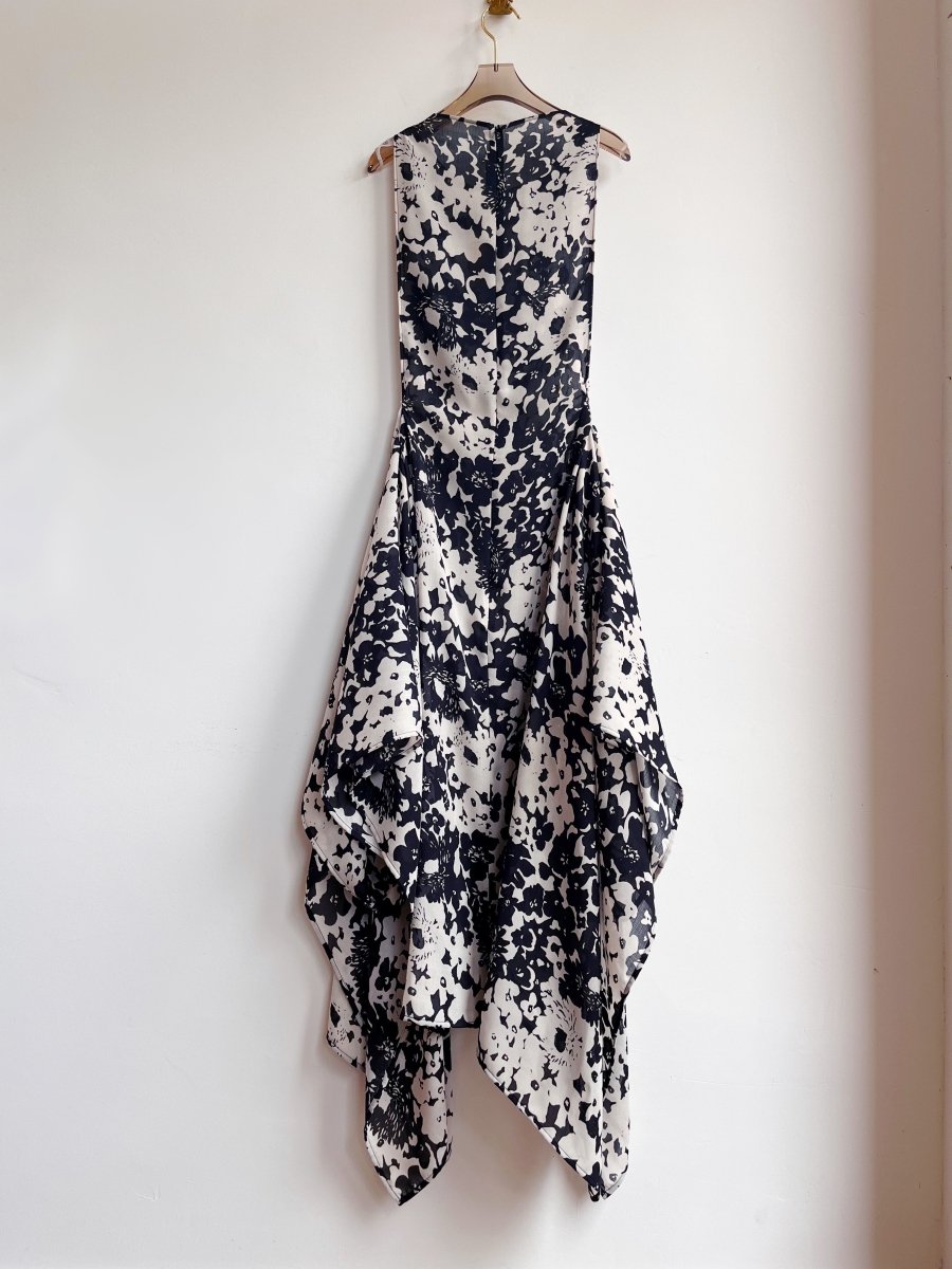 Zero - Waste Dress in Black & White Abstract Flower Print - Made X Hudson