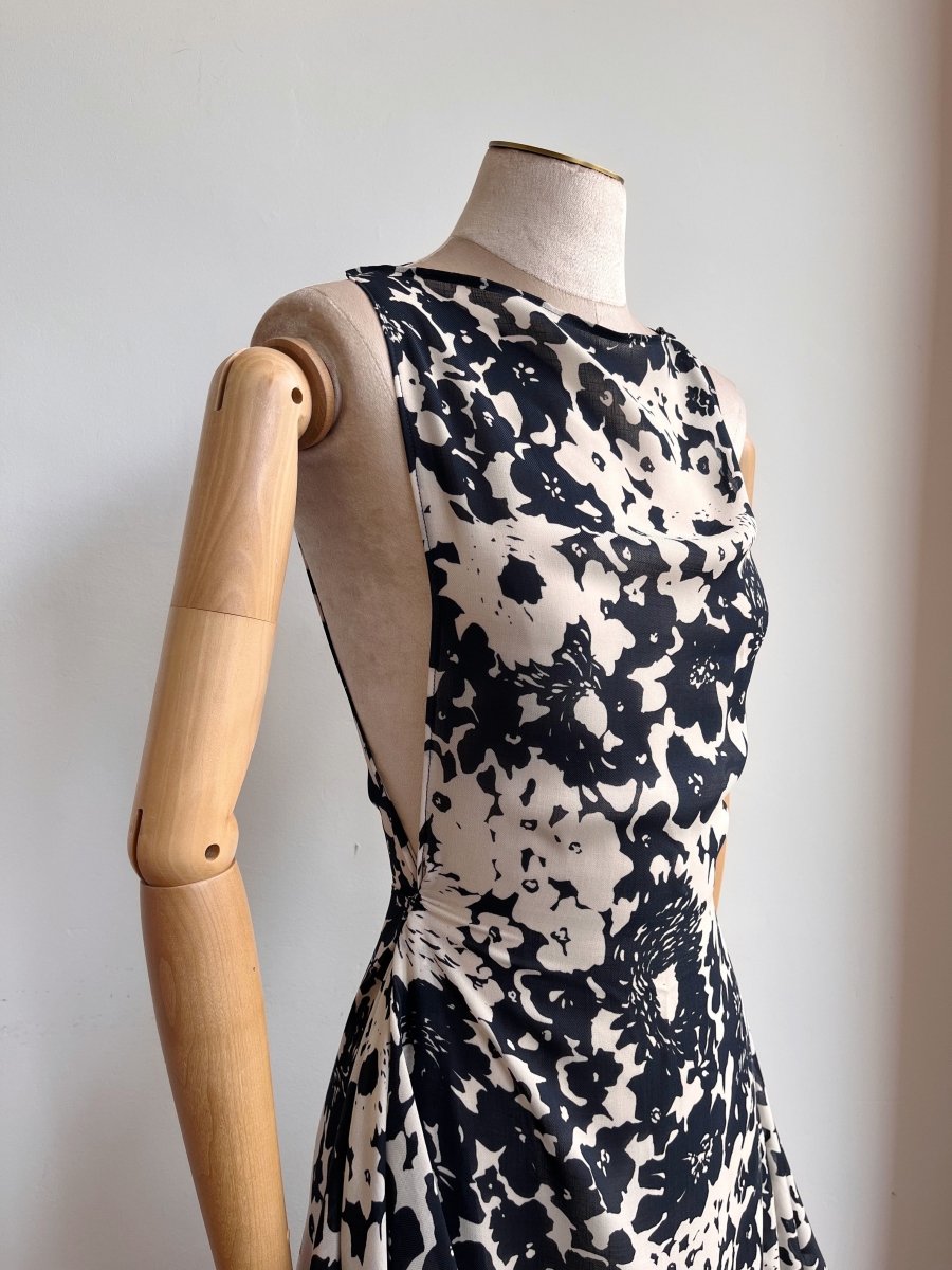 Zero - Waste Dress in Black & White Abstract Flower Print - Made X Hudson