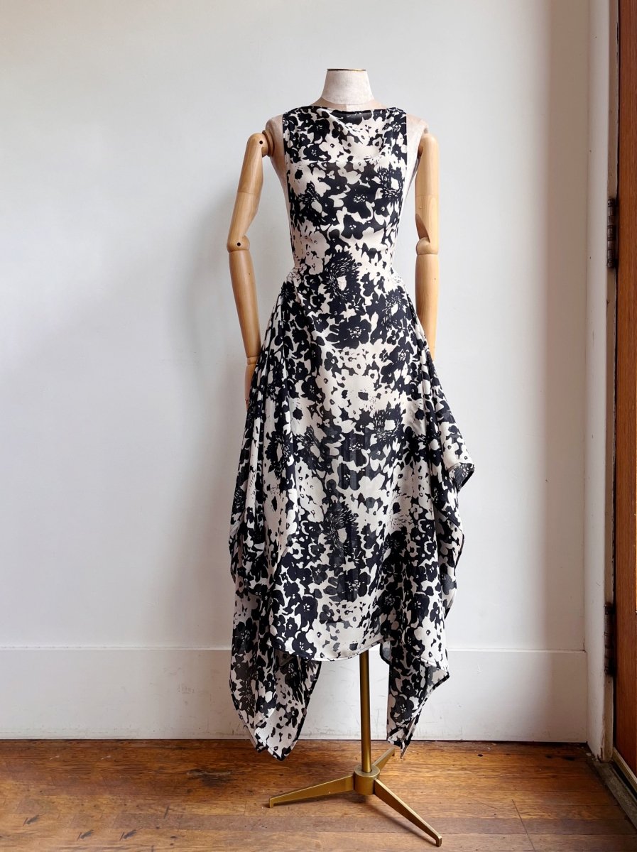 Zero - Waste Dress in Black & White Abstract Flower Print - Made X Hudson