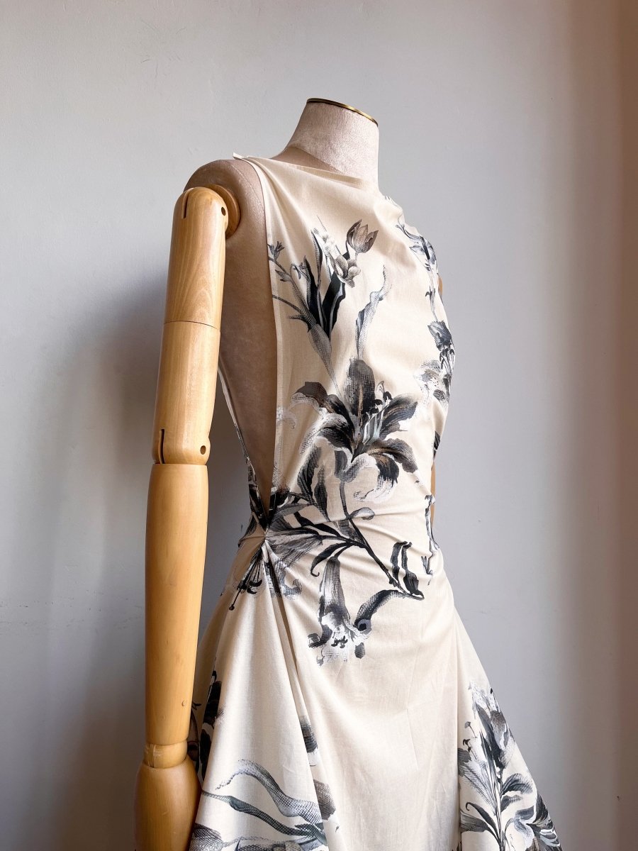 Zero - Waste Dress Eggshell and Grey Half - Tone in Lily Print - Made X Hudson